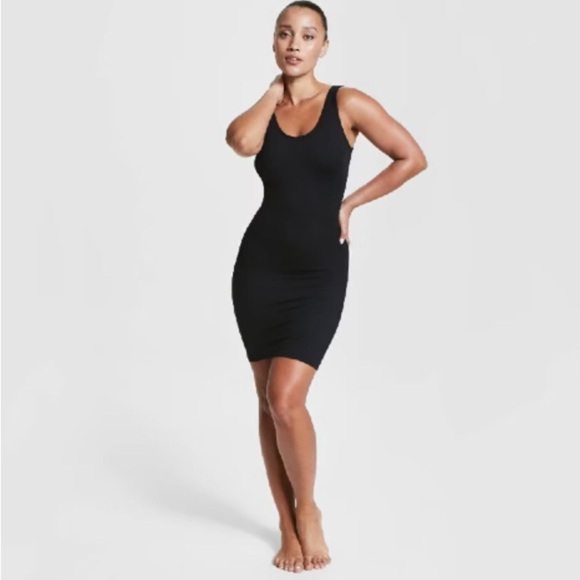 Assets by‎ Spanx Shaping Tank Slip in Black Size Large - Picture 1 of 5